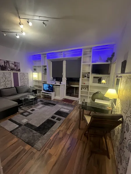 Voll möblierte 1-Zimmer-Wohnung mit Balkon in ruhiger Lage in Berlin-Lichtenrade — photo 1